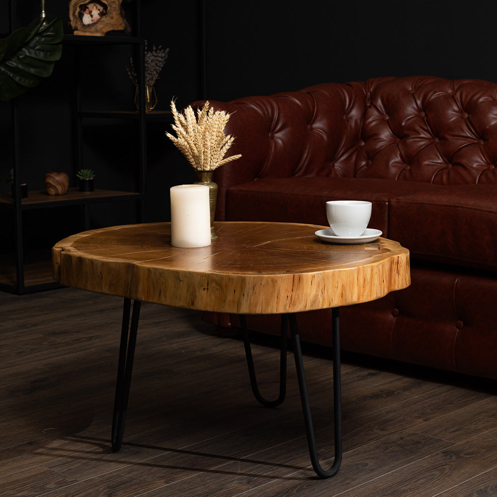 Runder Couchtisch aus massiver Eiche