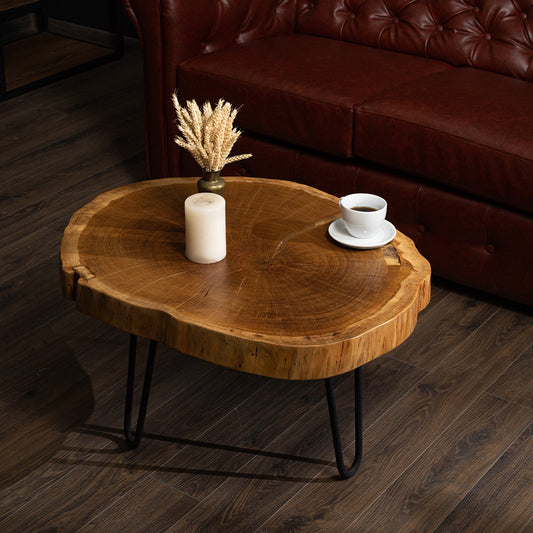 Runder Couchtisch aus massiver Eiche